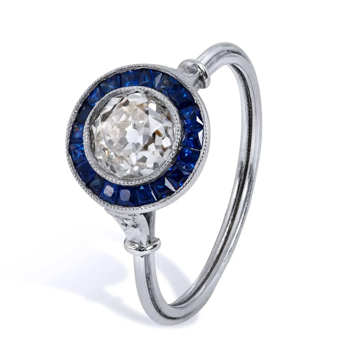 Art-Deco-Style-1.16-Carat-Old-European-Cut-Diamond-Sapphire-Platinum-Ring-6-3.webp