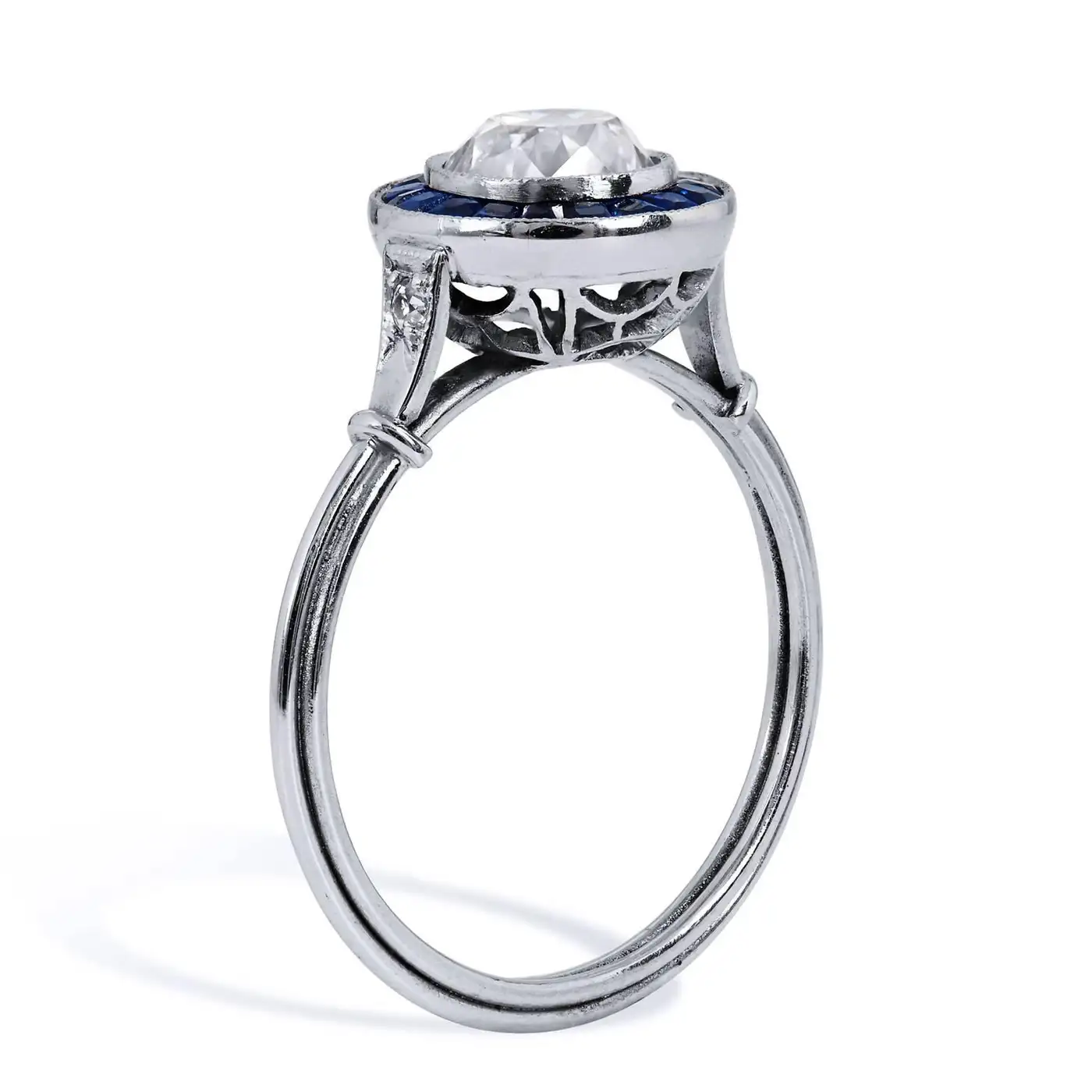 Art-Deco-Style-1.16-Carat-Old-European-Cut-Diamond-Sapphire-Platinum-Ring-6-4.webp