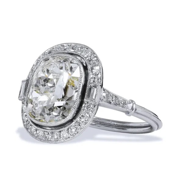 Cushion Cut Diamond Modern Old Europea