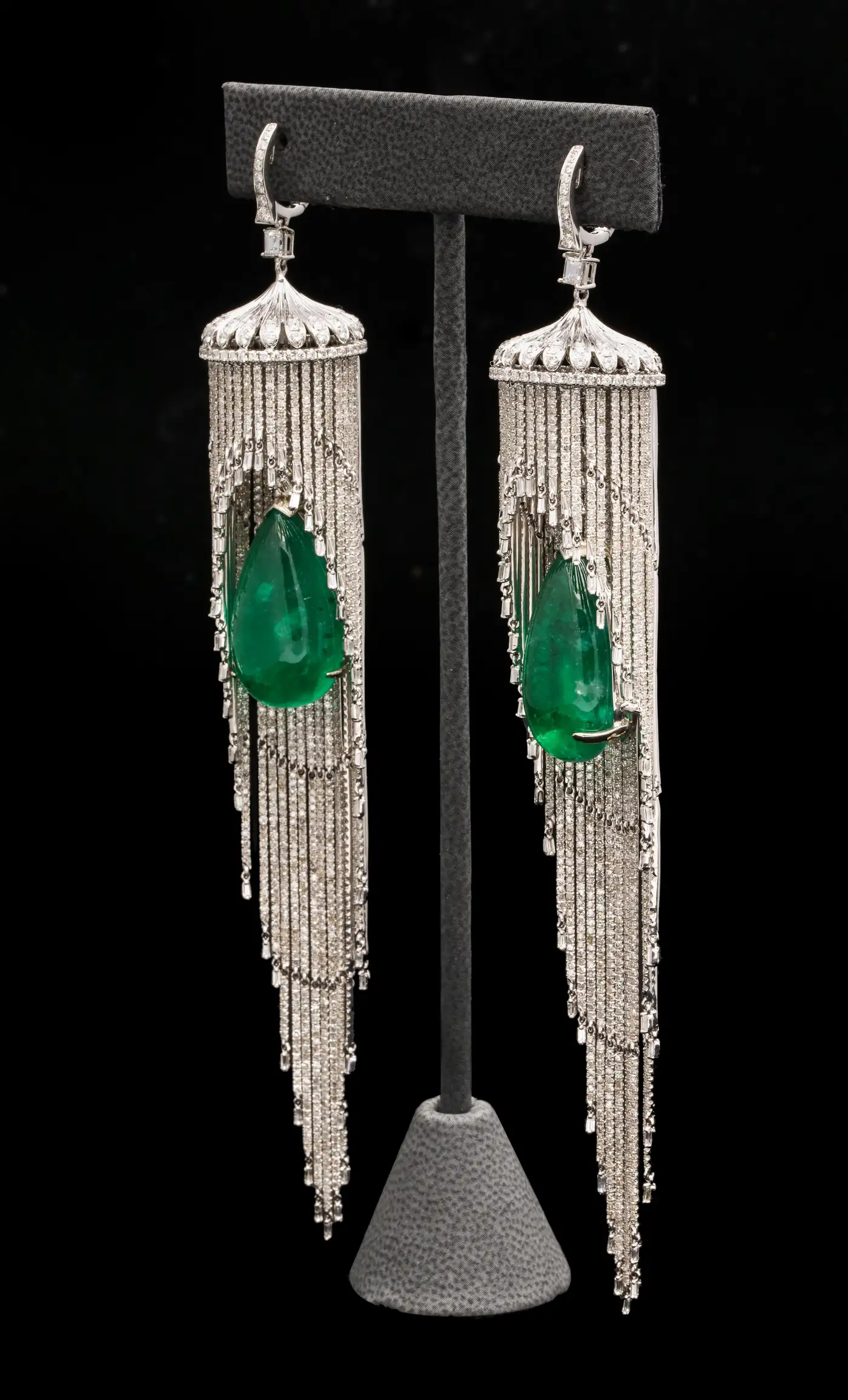 Emerald and Diamond Chandelier Earring