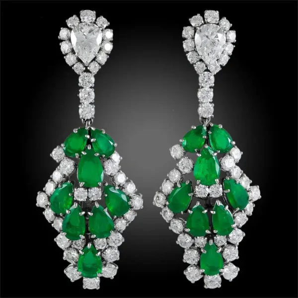 Harry Winston Emerald Diamond Chandeli