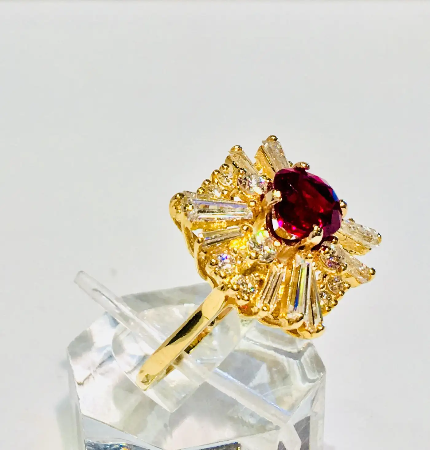 Natural-Ruby-and-Diamond-6.10-Carat-18K-Yellow-Gold-Ballerina-Ring-GIA-Certified-11.webp