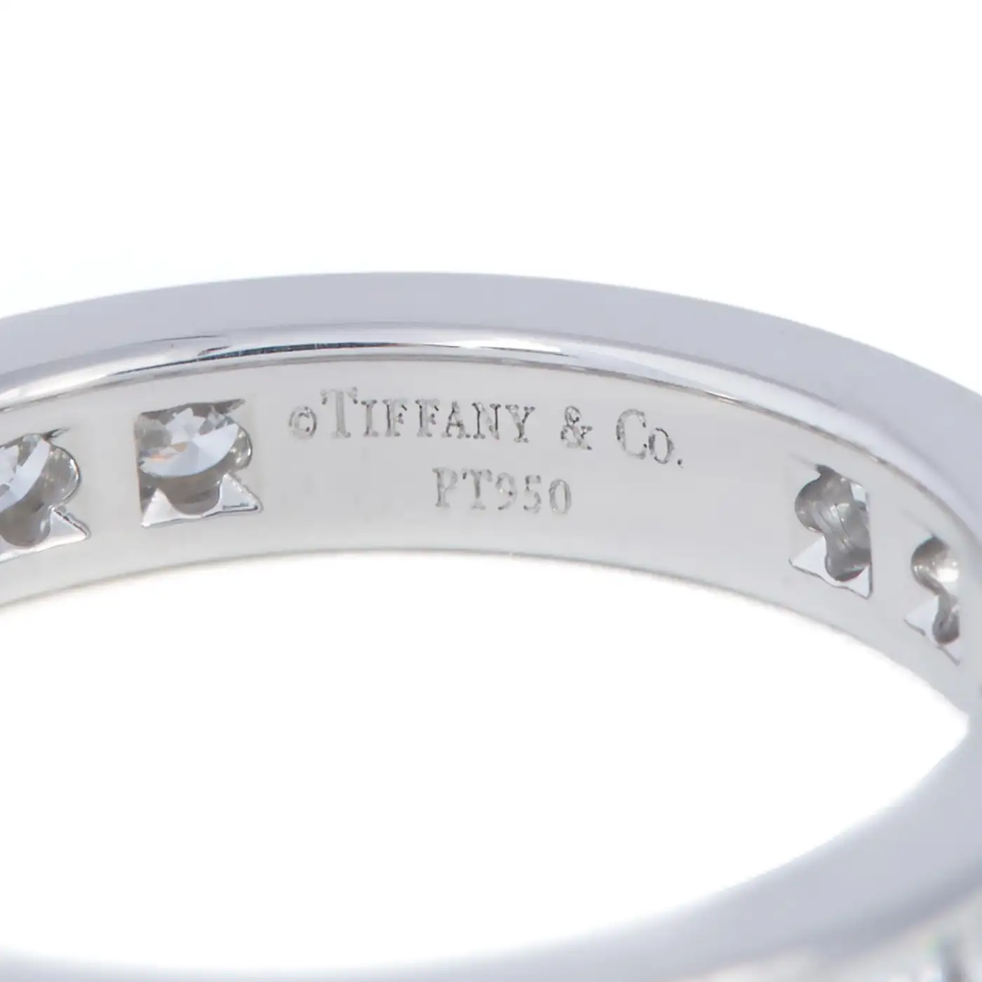 Tiffany-Setting-Wedding-Band-Tiffany-Co-3.webp