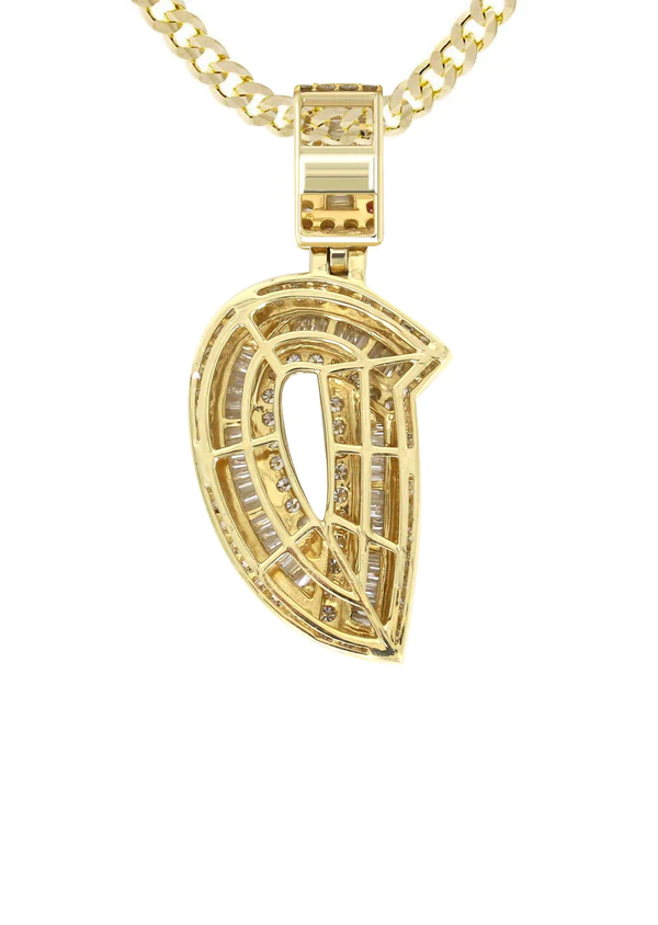 14K Yellow Gold Letter D Baguette Diamond Necklace 3