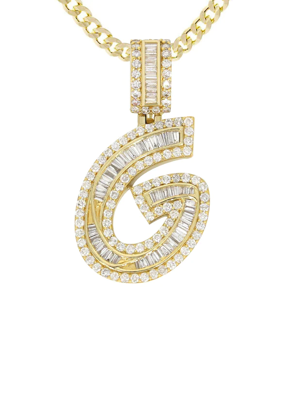 14K Yellow Gold Letter G Baguette Diamond Necklace 2