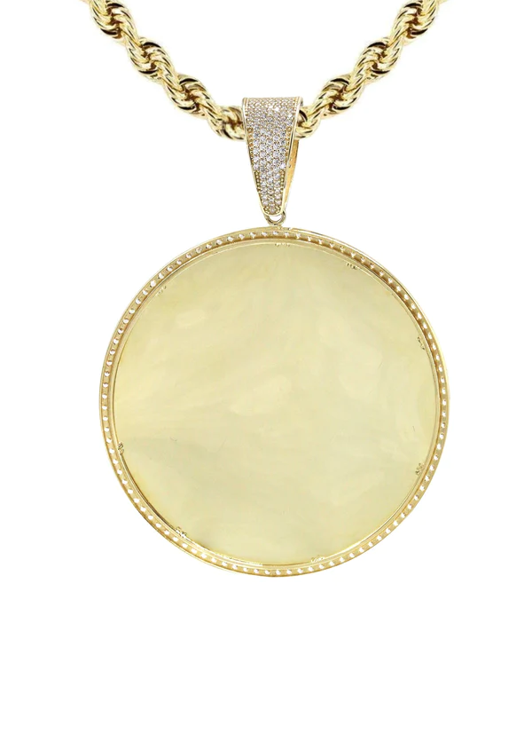 10K Yellow Gold Large Picture Necklace 3